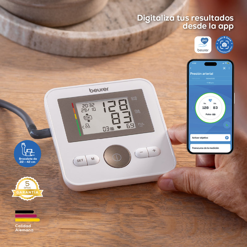 Baumanómetro Digital con brazalete universal BM27, medidor de presión arterial con detector de arritmias - Marca Beurer