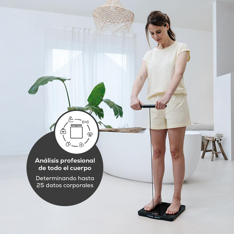 Báscula digital con 8 electrodos de barra extensible para análisis corporal completo con WIFI/Bluetooth® BF990  | Marca beurer®