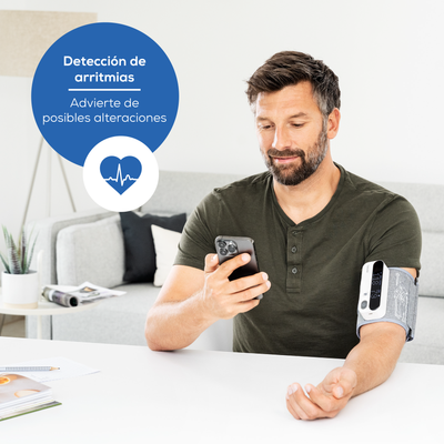 Baumanómetro bluetooth digital de brazo recargable con indicador de riesgo y detección de arritmias. para Brazo de 22-42 cm marca Beurer